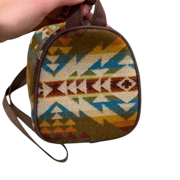 Pendleton Travel Kit In Solstice Canyon - Picture 5 of 10